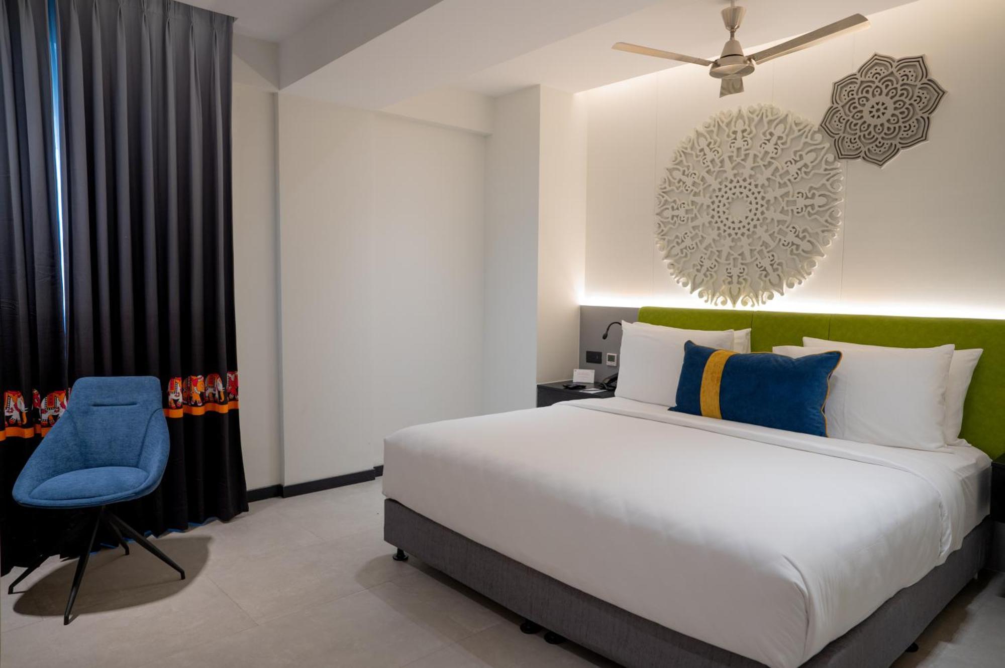 Zibe Luxe Kakinada By Grt Hotels Екстериор снимка