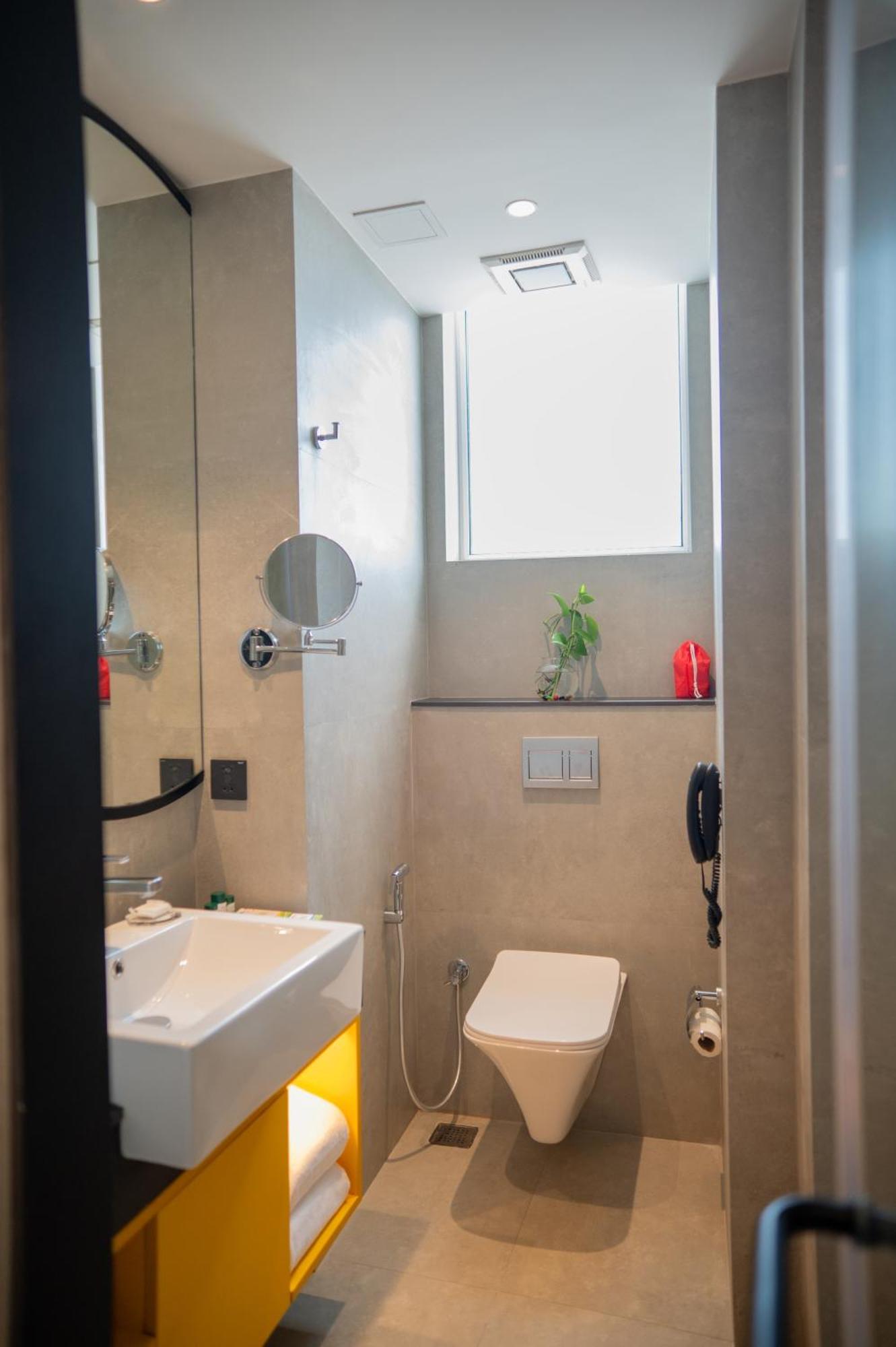 Zibe Luxe Kakinada By Grt Hotels Екстериор снимка